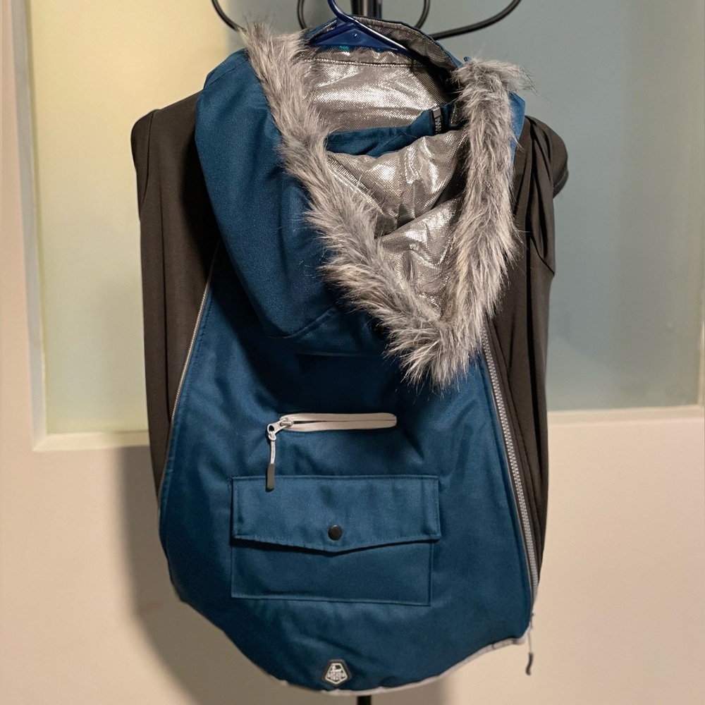 XXL Dog Winter Trail Coat Fur Lights up